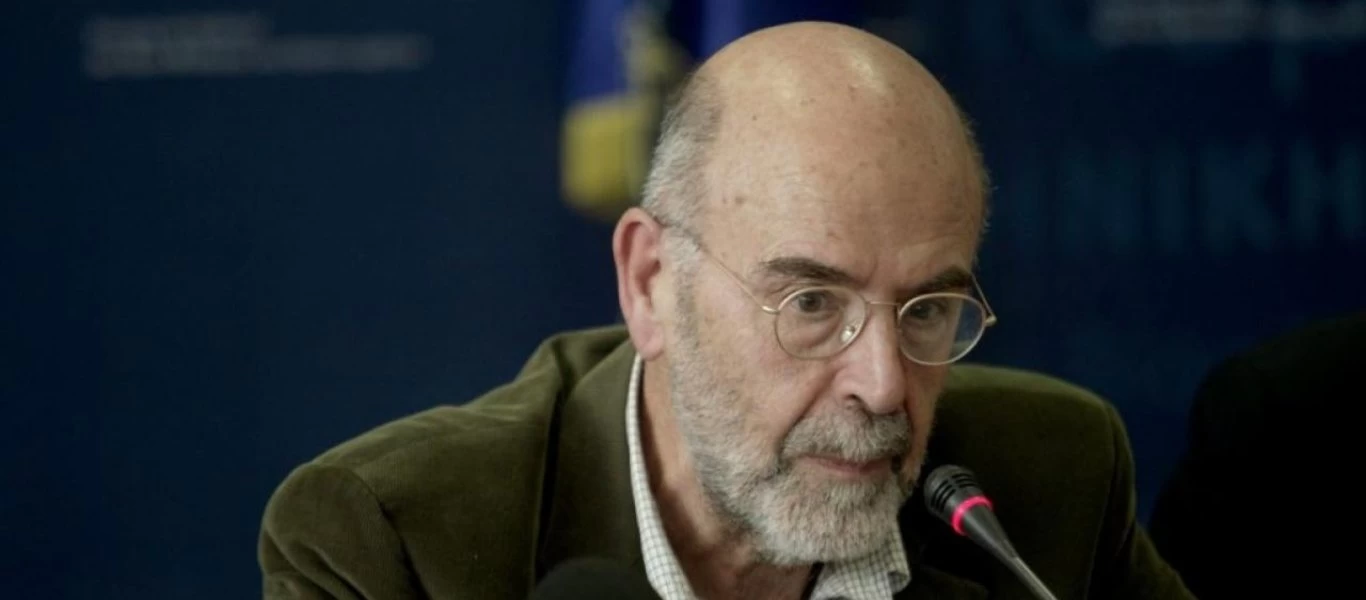 Α.Λιάκος: «Δεν επικροτούσα όσα έγιναν στην Μόρια ούτε είπα “κάνατε καλά που την κάψατε”»